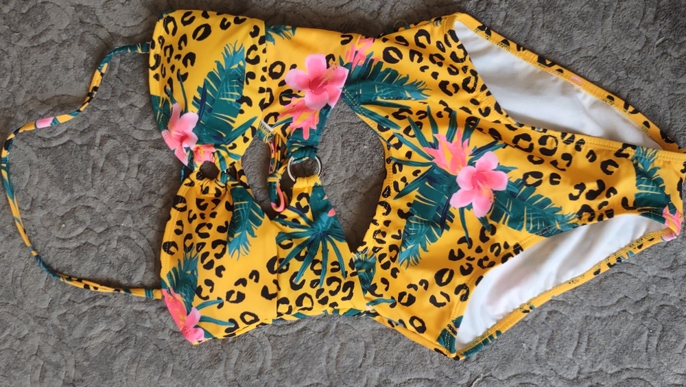 Cheetah floral bath swim suit - Picture 3 of 3